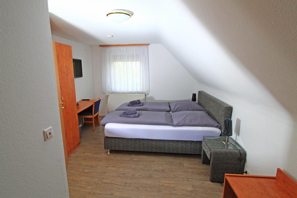 Hotel Sonnenhof شيندلفينجن الغرفة الصورة