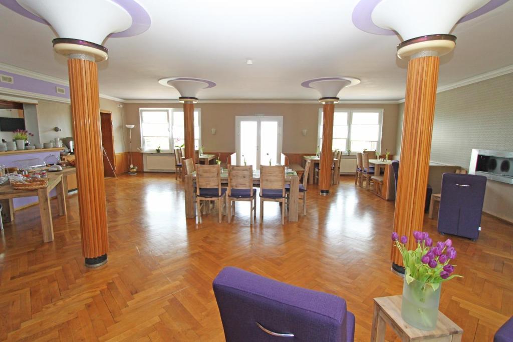 Hotel Sonnenhof شيندلفينجن المظهر الخارجي الصورة